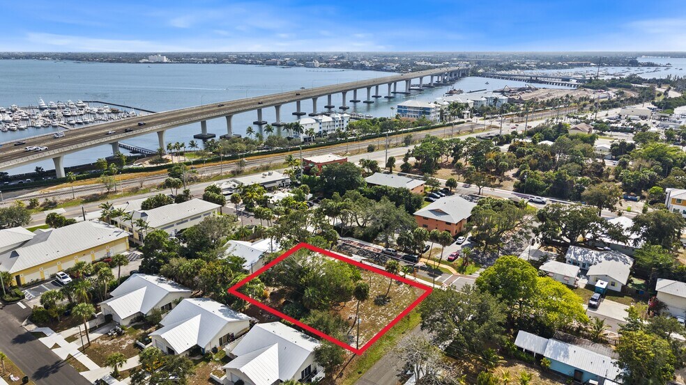 More Photos Of 621 NW Australian St, Stuart Land For Sale