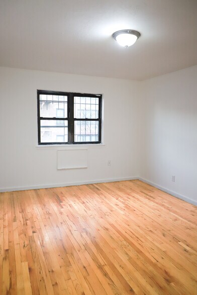 More Photos Of 5732 Xenia St, Corona Apartments For Sale