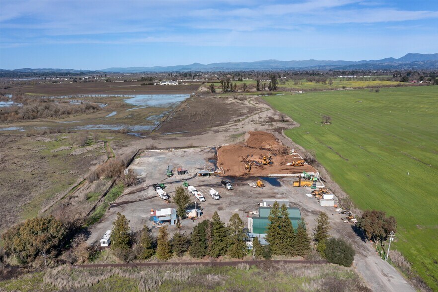 More Photos Of 6263 Sebastopol Ave, Sebastopol Land For Lease