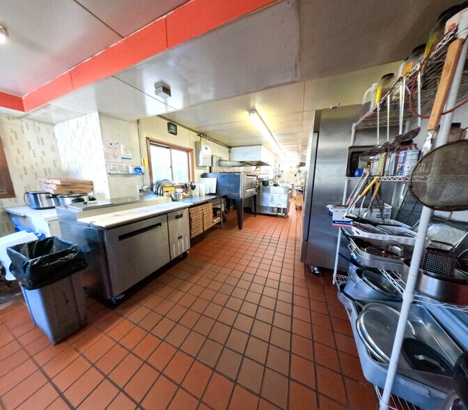 More Photos Of N4494 State Highway 42, Kewaunee Restaurant For Sale