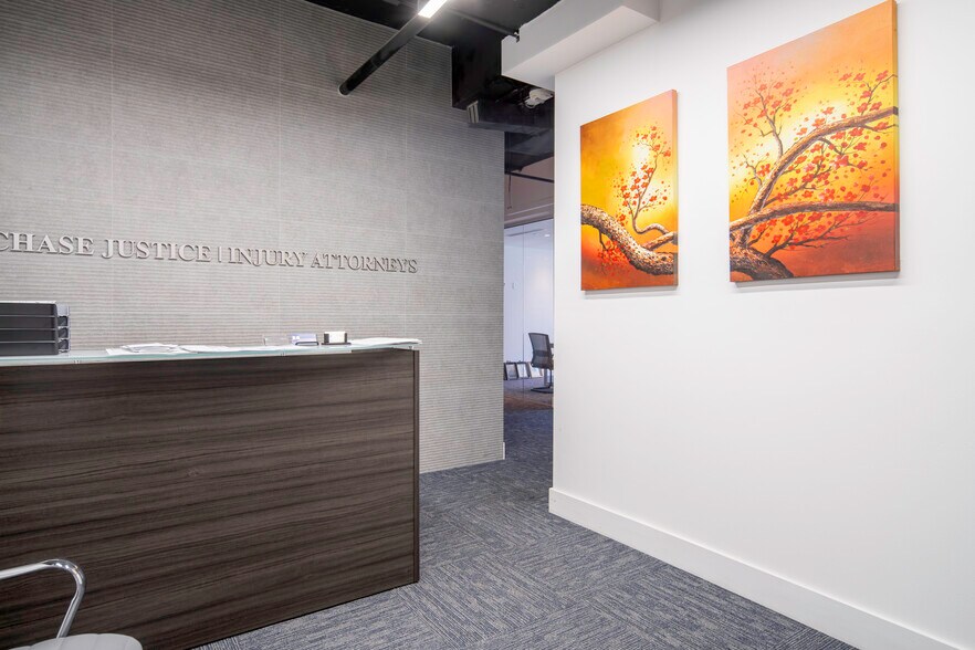 More Photos Of 150 SE 2nd Ave, Miami Office Residential For Sale
