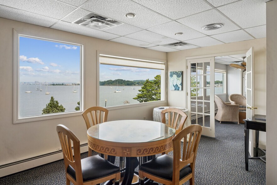 More Photos Of 62 Cove St, New Haven Specialty For Sale