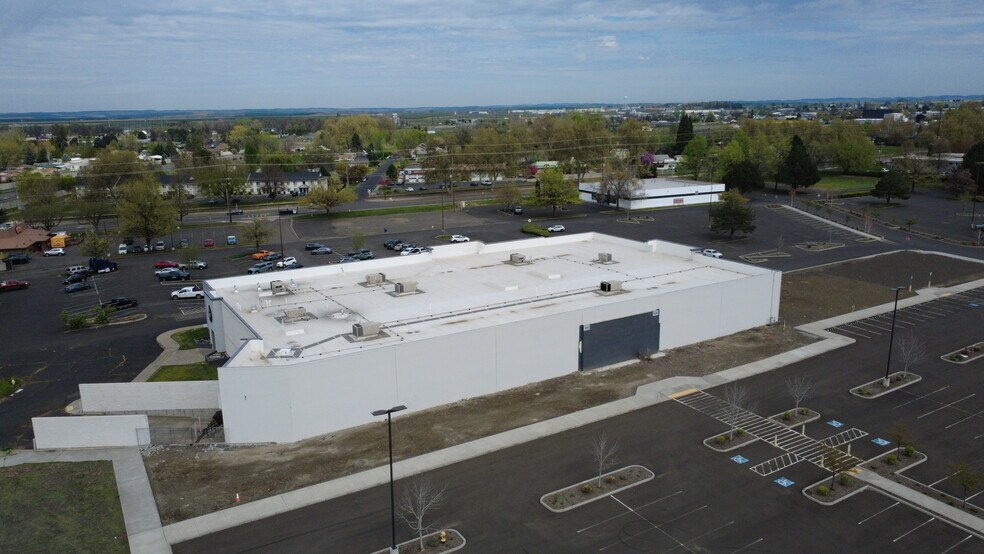 More Photos Of 1631 W Rose St, Walla Walla Freestanding For Lease