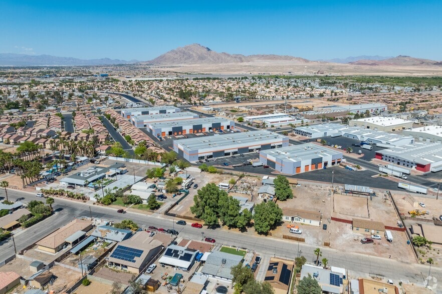 More Photos Of 4955 Steptoe St, Las Vegas Warehouse For Lease