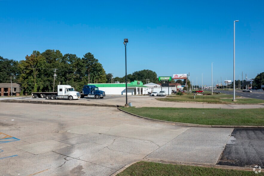 More Photos Of 3410 McFarland Blvd E, Tuscaloosa Land For Sale