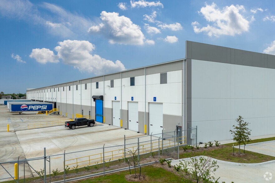 More Photos Of S Sam Houston Pky W, Missouri City Unknown For Lease