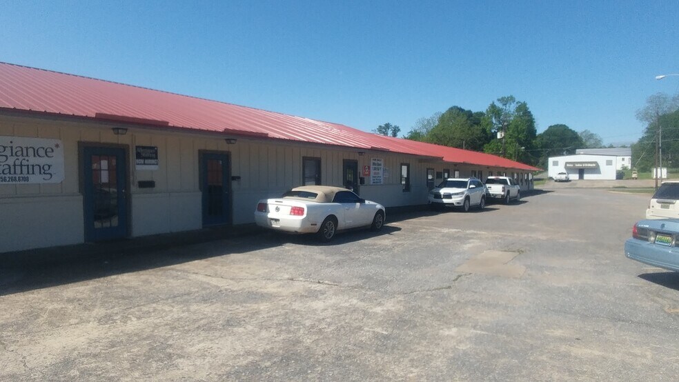 Primary Photo Of 300 East St N, Talladega Office For Sale