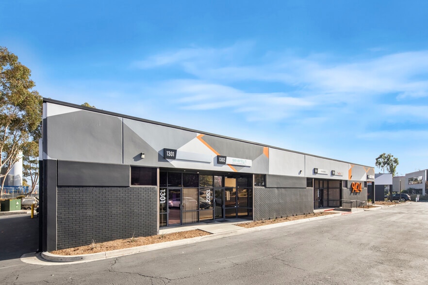 More Photos Of 9560 Chesapeake Dr, San Diego Unknown For Lease