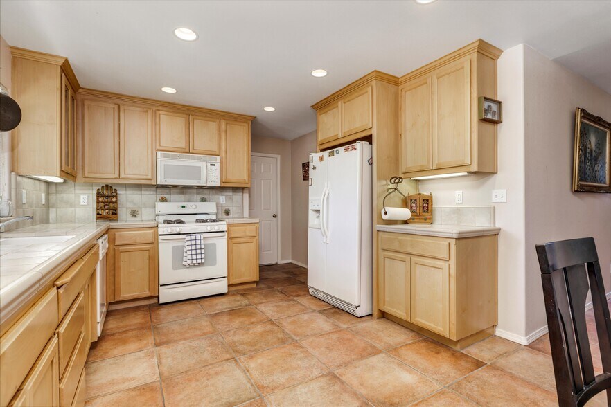 More Photos Of 5055 Rancho La Loma Linda Dr, Paso Robles Specialty For Sale
