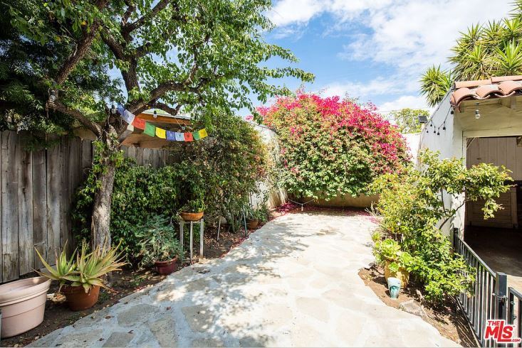 More Photos Of 806 N Sweetzer Ave, Los Angeles Apartments For Sale