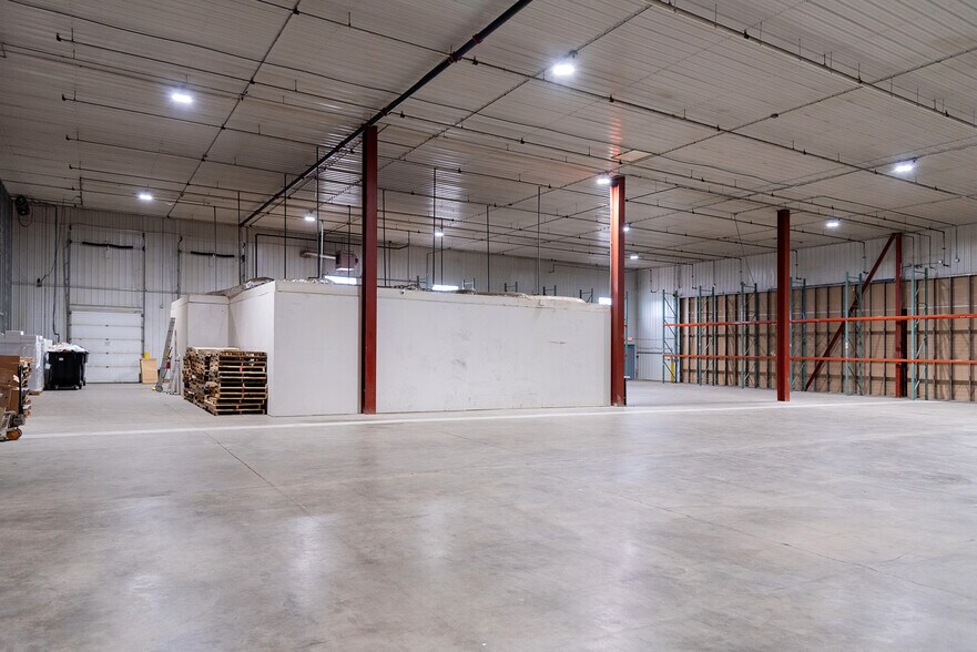 More Photos Of 2330 County Road 137, Waite Park Manufacturing For Lease