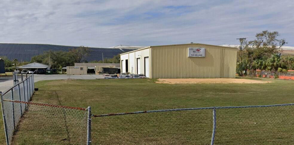 More Photos Of 6901 S 78th St, Riverview Industrial For Sale