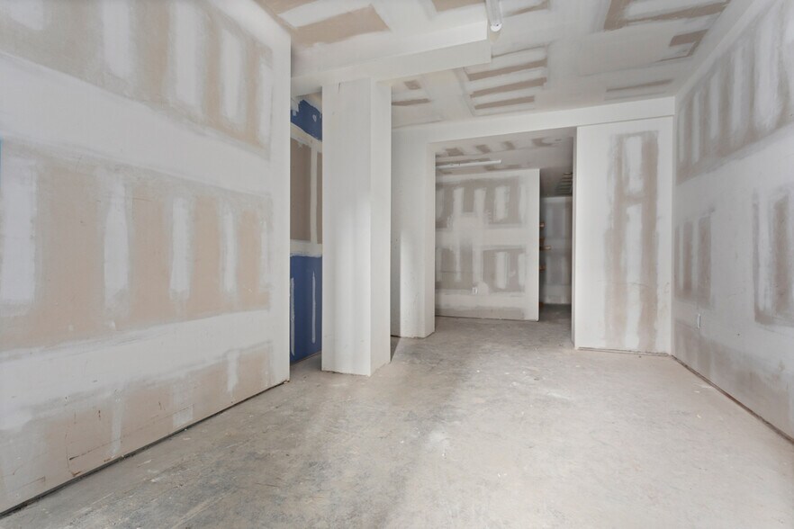 More Photos Of 170 Marcy Ave, Brooklyn Apartments For Lease