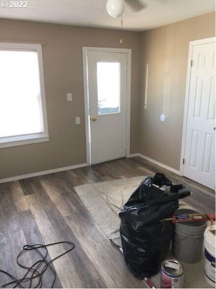 More Photos Of 230 NW Main St, Winston Trailer Camper Park For Sale