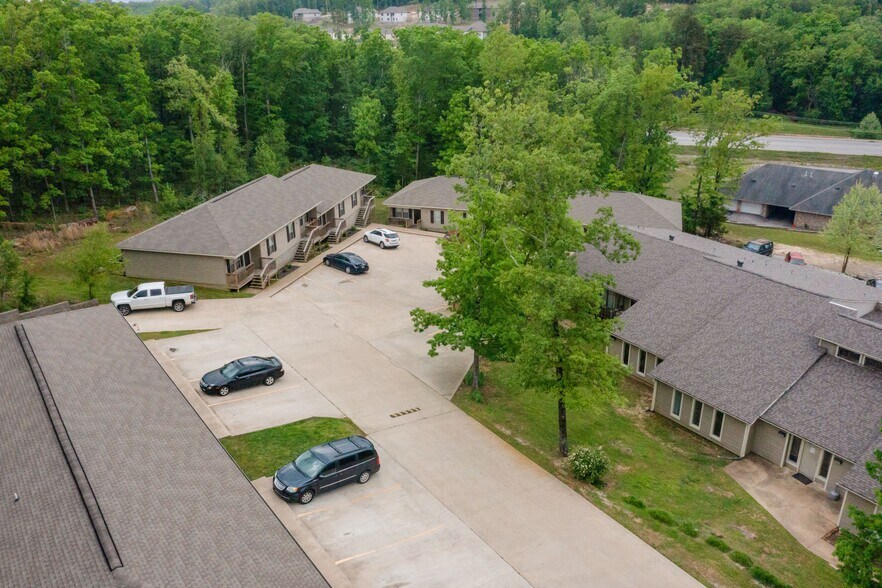 More Photos Of 3515 Harrison St, Batesville Apartments For Sale