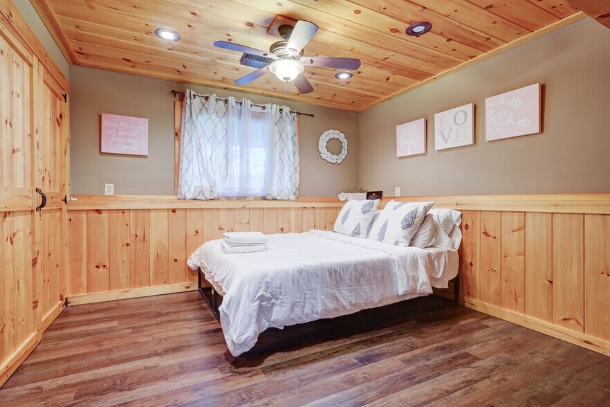 More Photos Of 5685 County Road 33, Canandaigua Specialty For Sale