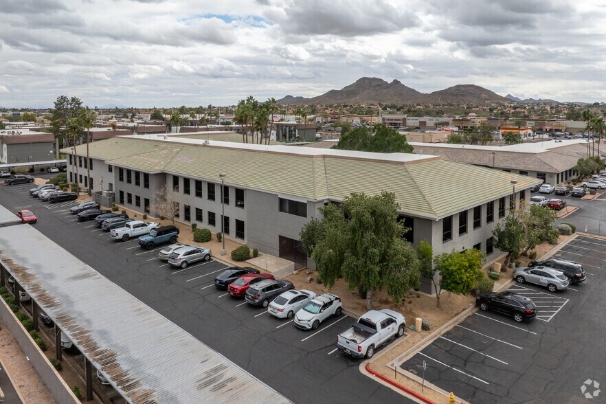 More Photos Of 706 E Bell Rd, Phoenix Office For Lease