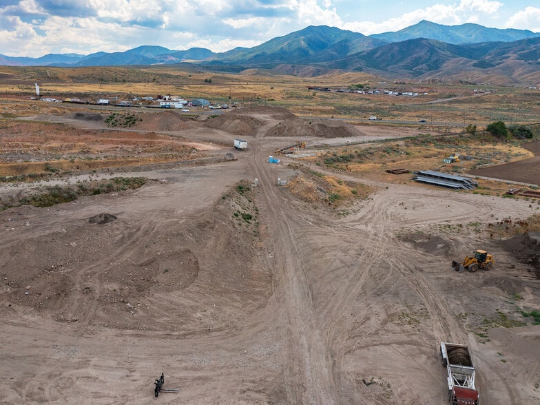 More Photos Of 7479 W 5400 S 5400 S, West Valley City Industrial For Lease