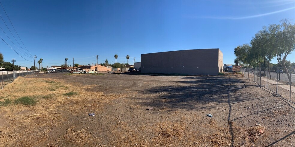 More Photos Of 6136 W Glendale Ave, Glendale Auto Repair For Sale