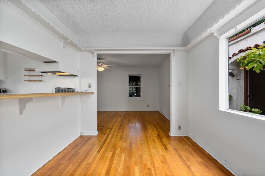 More Photos Of 1507-1509 14th St, Santa Monica Apartments For Sale