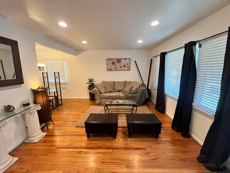 More Photos Of 2297 Glendale Blvd, Los Angeles Multifamily For Sale