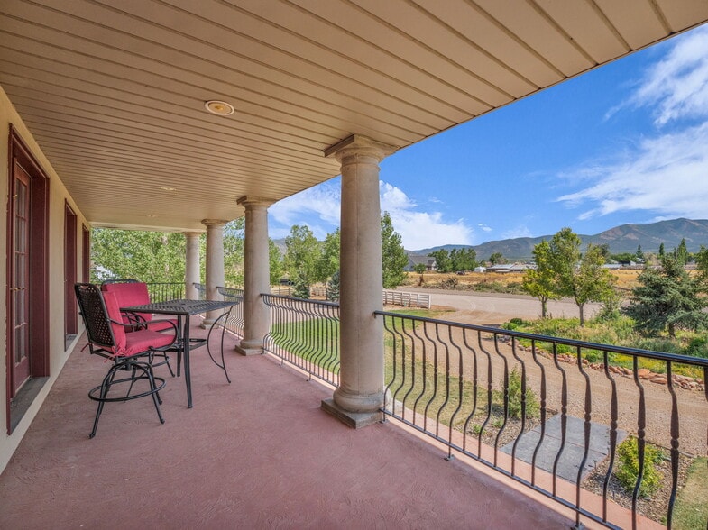 More Photos Of 135 E 200 N, Kanosh Hospitality For Sale