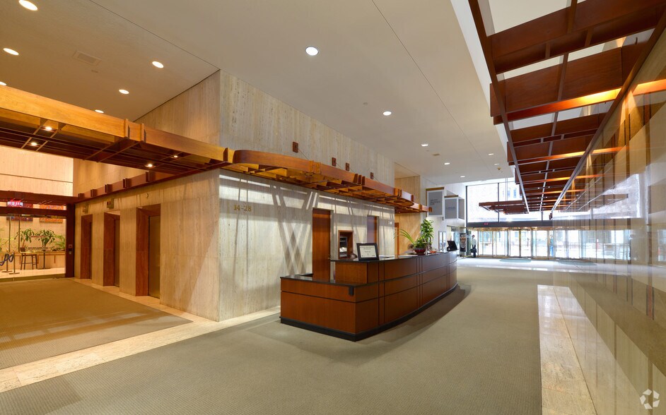 More Photos Of 1 Financial Plz, Providence Office For Lease