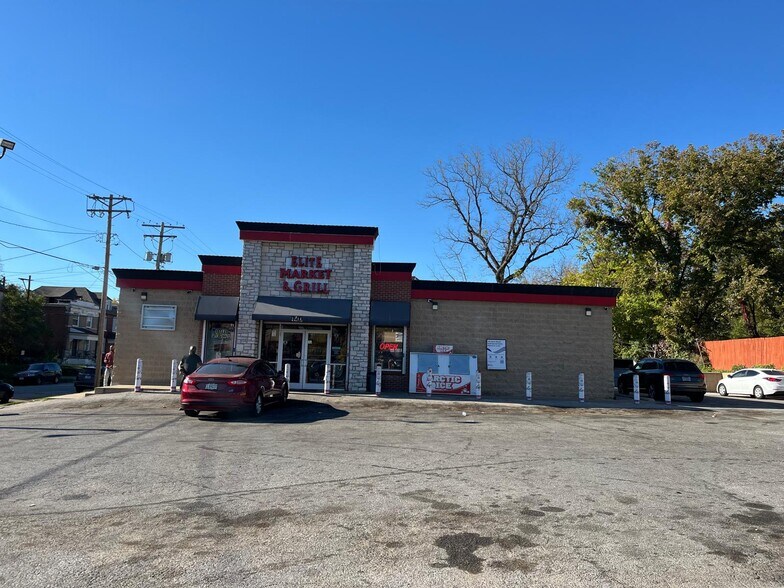 More Photos Of , Saint Louis General Retail For Sale