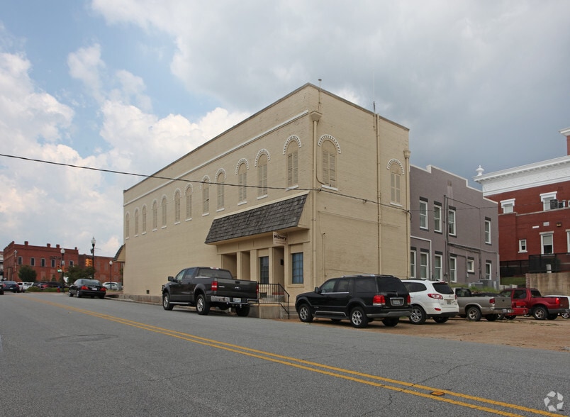 More Photos Of 201 S 9th St, Opelika Office For Lease