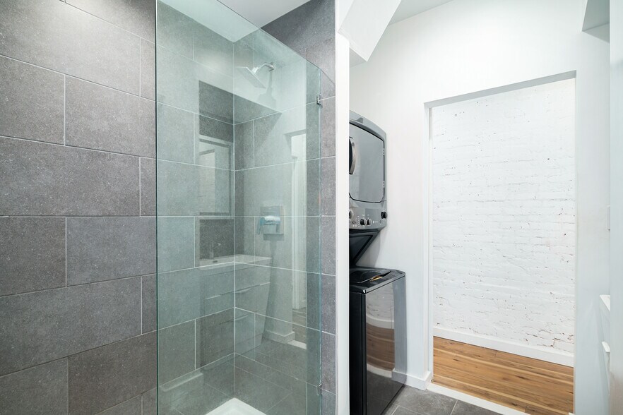 More Photos Of 1247 S 53rd St, Philadelphia Apartments For Sale