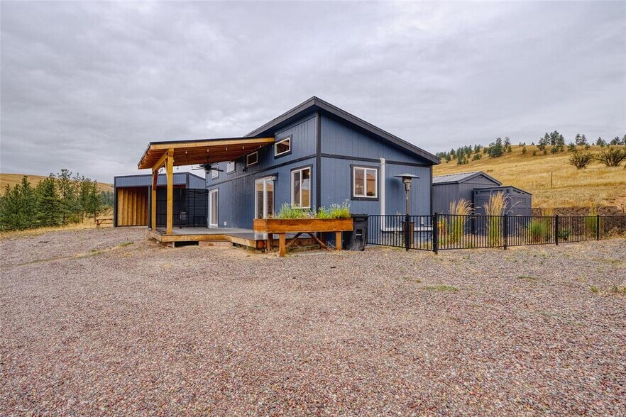 More Photos Of 7000 Browns Meadow Rd, Niarada Multifamily For Sale