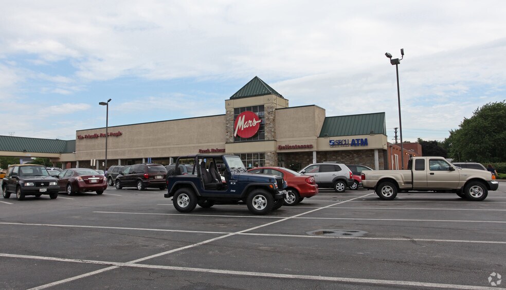 More Photos Of 7844 Wise Ave, Dundalk Unknown For Lease