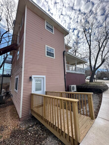 More Photos Of 115 E Van Buren, Eureka Springs Apartments For Sale