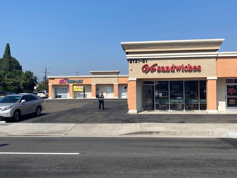 Primary Photo Of 9121 Garden Grove Blvd, Garden Grove General Retail For Lease