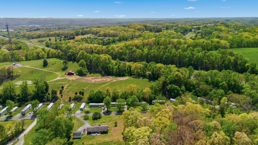 More Photos Of 759 Hillvale Rd, Andersonville Manufactured Housing Mobile Home Park For Sale