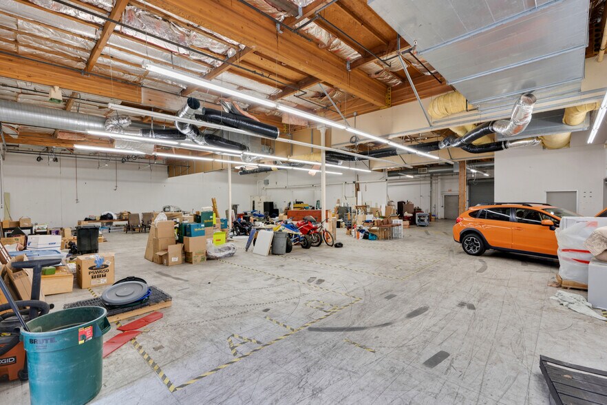 More Photos Of 980 University Ave, Los Gatos Flex For Sale