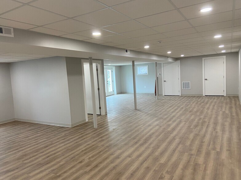 More Photos Of 909 S Main St, Bel Air Office For Lease