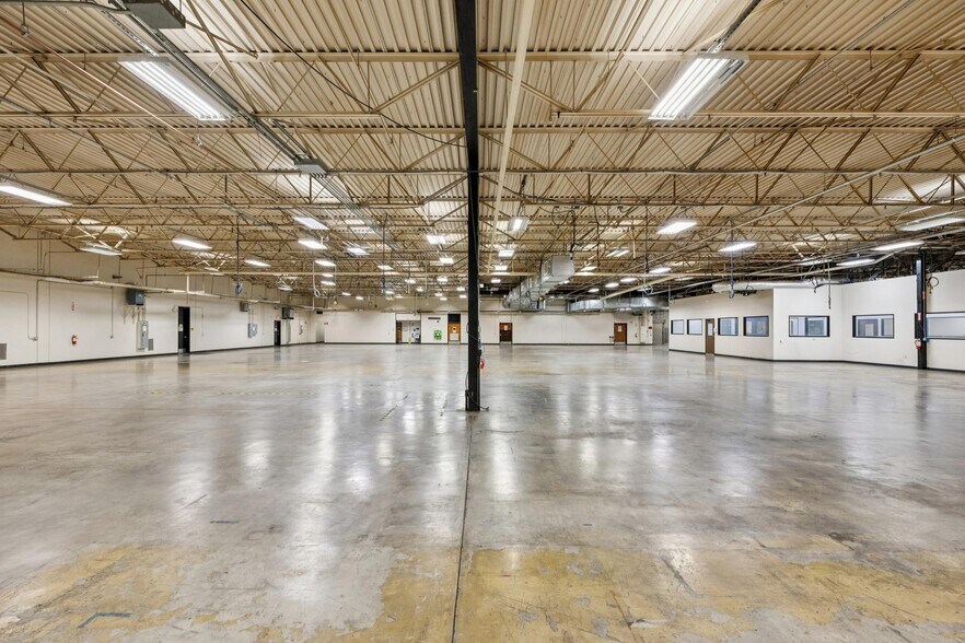 More Photos Of 1551 Dell Ave, Campbell Manufacturing For Sale