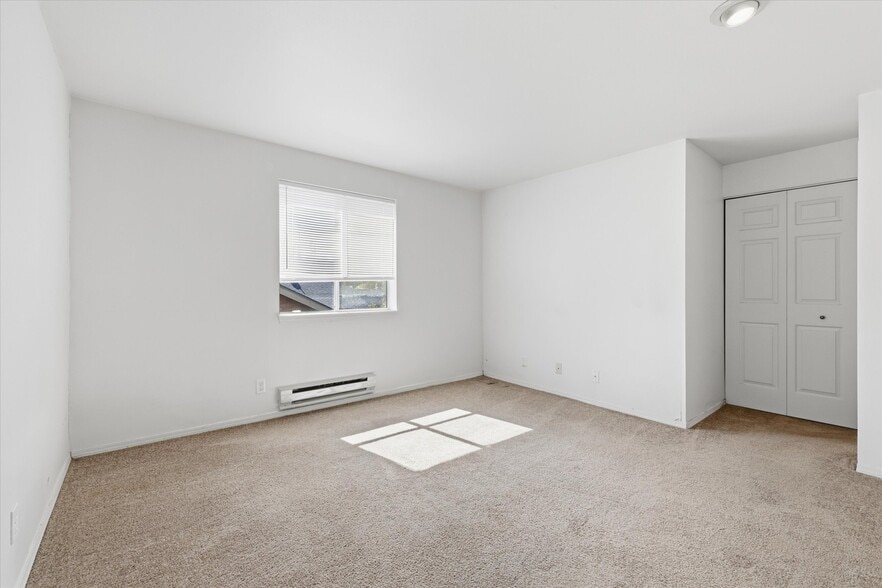 More Photos Of 8320 Lake City Way NE, Seattle Apartments For Sale