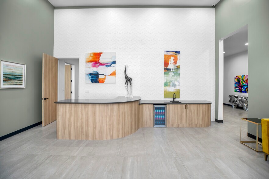 More Photos Of 2001 Tulane Dr, Lufkin Medical For Sale