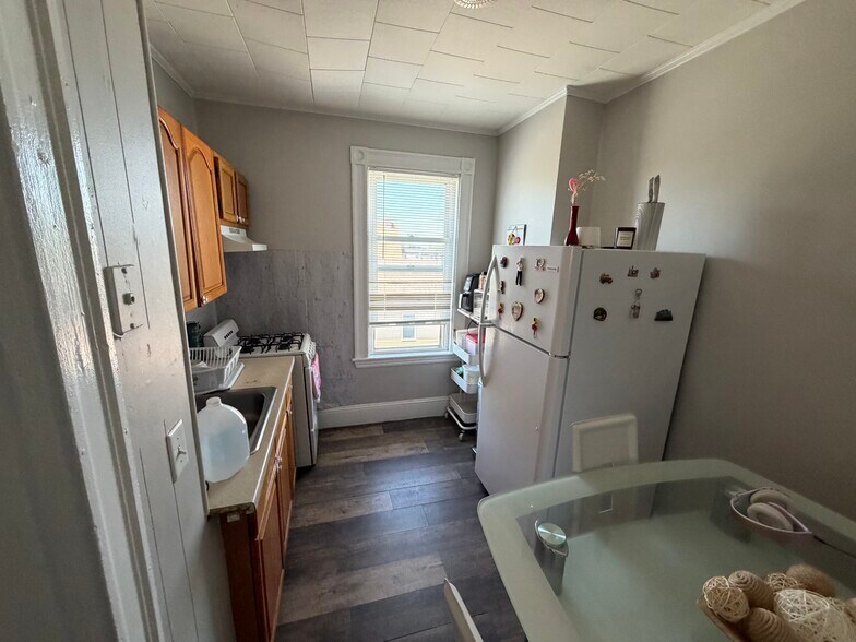 More Photos Of 29-35 Sagamore St, Lynn Apartments For Sale