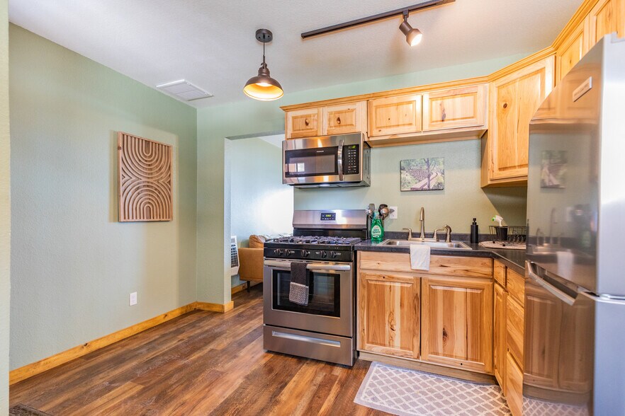 More Photos Of 102 Mexican ave, Cloudcroft Apartments For Sale