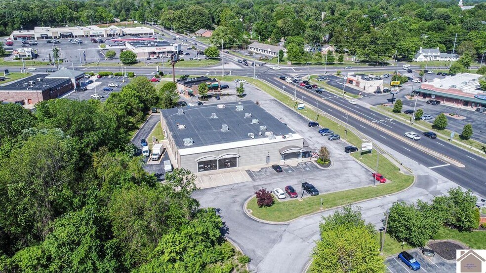 More Photos Of 3160 Parisa Dr, Paducah Storefront For Lease