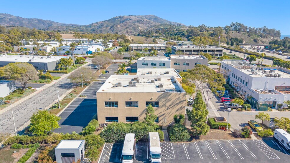 More Photos Of 6398 Cindy Ln, Carpinteria Office For Sale