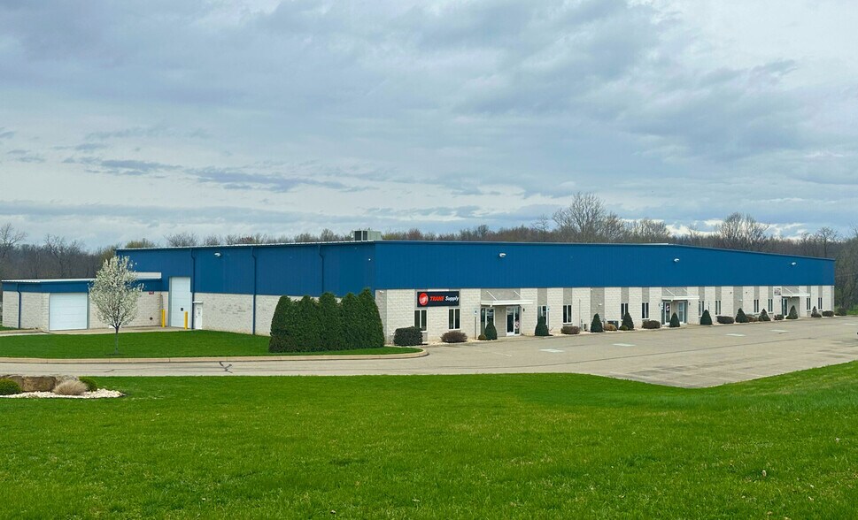 Primary Photo Of 122 Equity Dr, Greensburg Flex For Lease