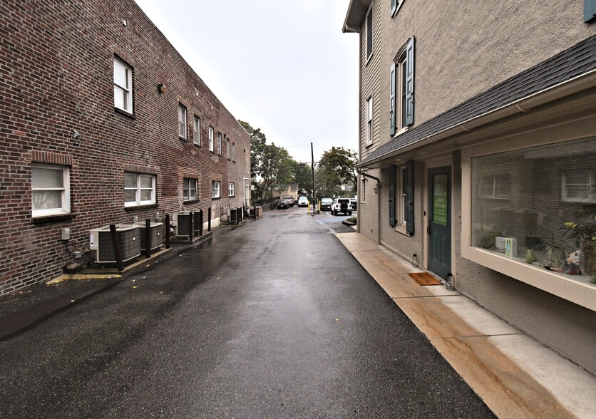 More Photos Of 206 N Main St, Souderton Freestanding For Sale