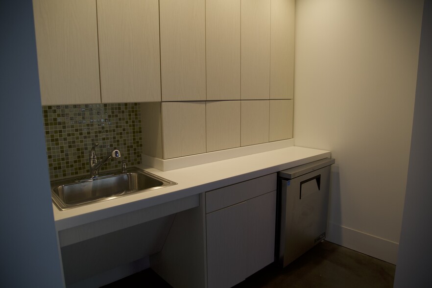 More Photos Of 2-20 Merrimack St, Haverhill Office For Sale