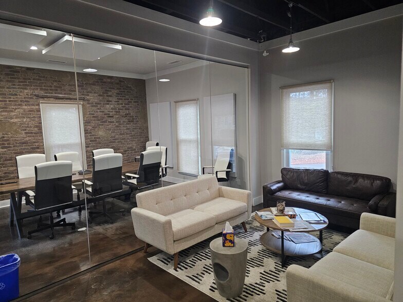 More Photos Of 936 Holcomb Bridge Rd, Roswell Office For Sale