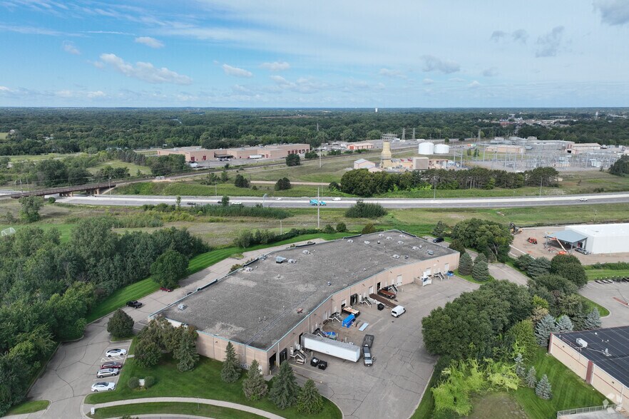 More Photos Of 17834 Industrial Cir NW, Elk River Warehouse For Lease