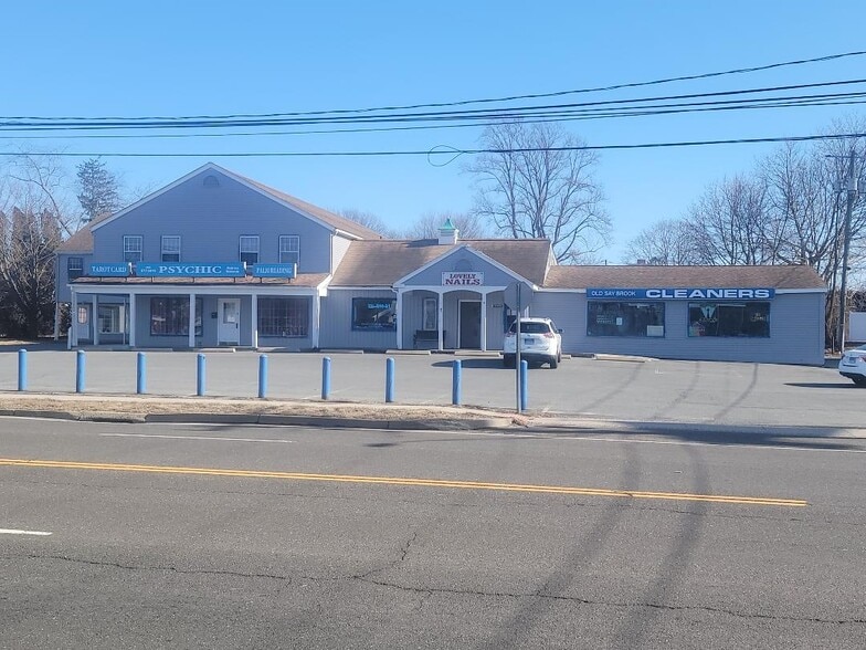 More Photos Of 880 Boston Post Rd, Old Saybrook Unknown For Lease